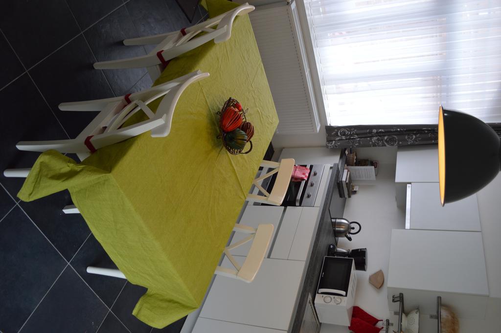 Holiday Home Ipericus Ypern Zimmer foto